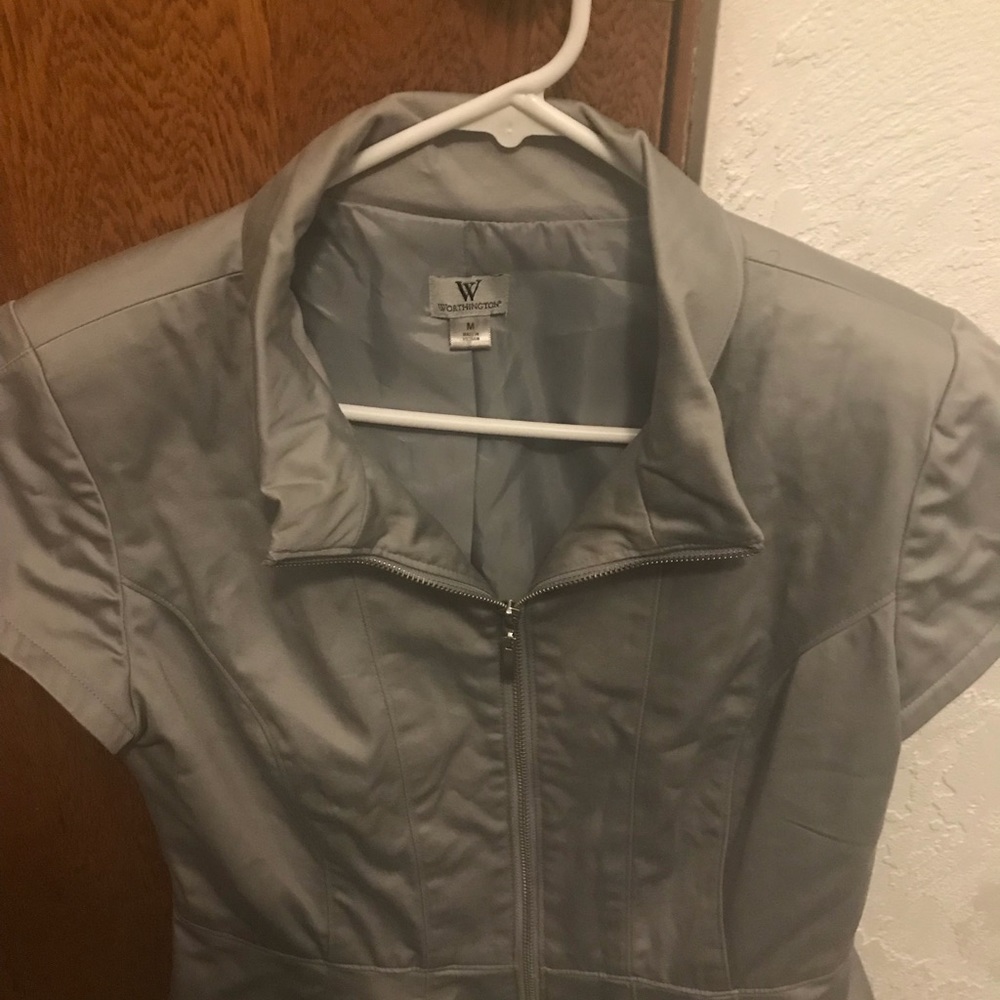 Worthington grey top lightly worn